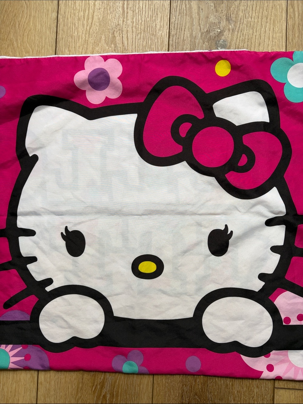 Hello Kitty single Pillowcase - Picture 2 of 7